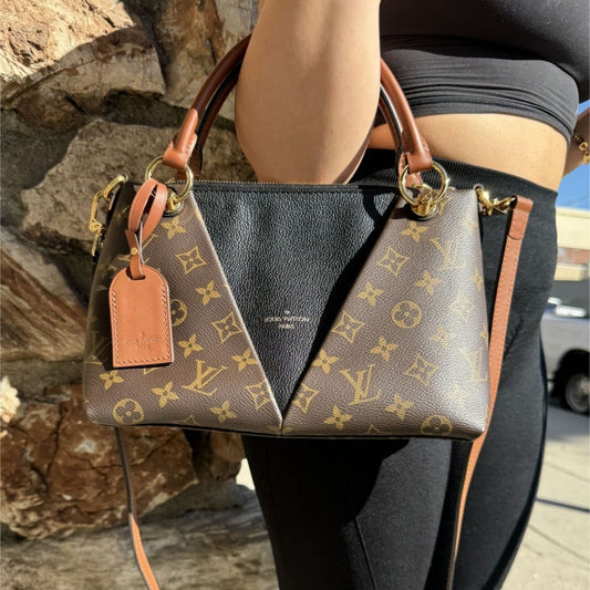 LOUIS VUITTON Monogram V Tote BB - BB / Black / Leather