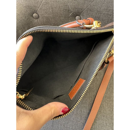 LOUIS VUITTON Monogram V Tote BB - BB / Black / Leather