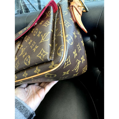 LOUIS VUITTON Monogram Viva-Cite (MSRP $2000 + ) - GM / Leather / Shoulder Bag