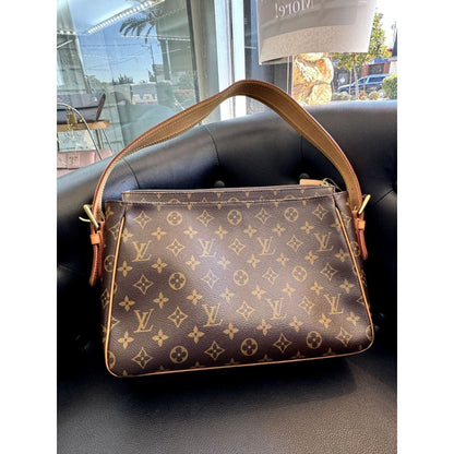 LOUIS VUITTON Monogram Viva-Cite (MSRP $2000 + ) - GM / Leather / Shoulder Bag