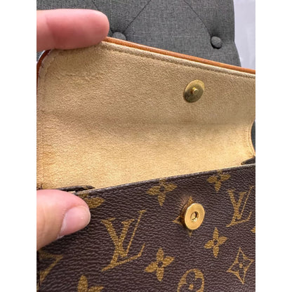 Louis Vuitton Neverfull Tote MM Damier Ebene w/ COA & Dust Bag (Original MSRP $2030) - Hand Bag