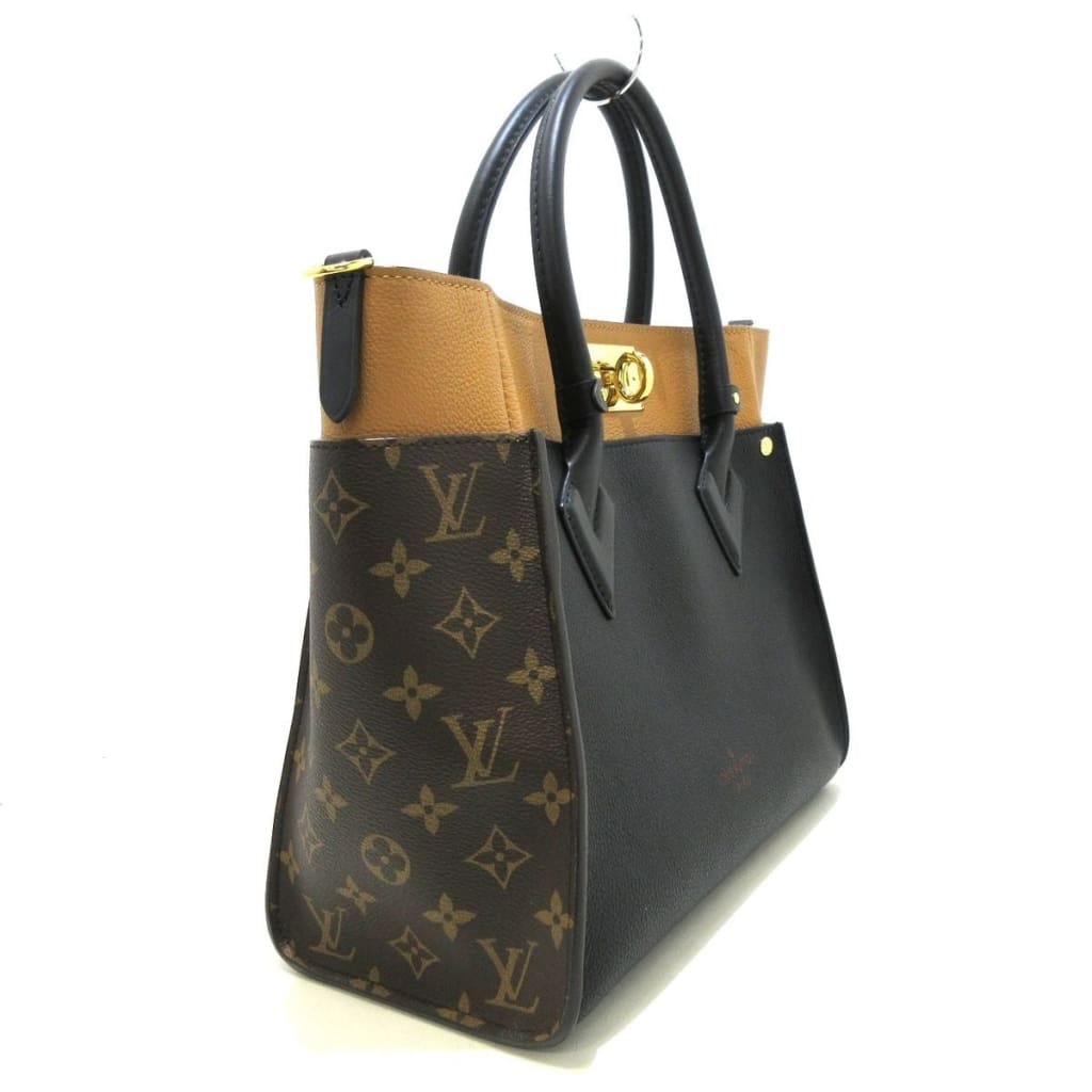 Louis Vuitton On My Side Tote Leather with Monogram Canvas MM - MM / Black / Leather