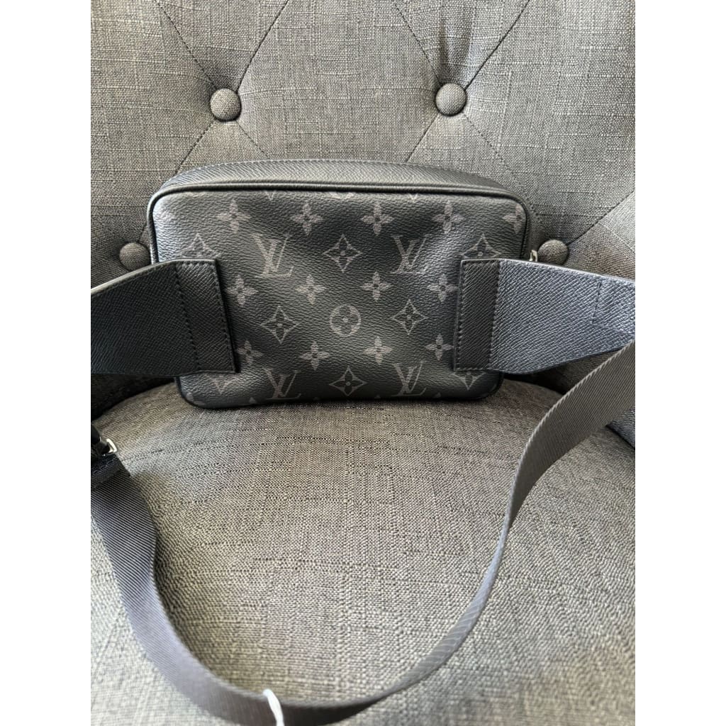 LOUIS VUITTON Outdoor BumBag Monogram Eclipse Taigarama - Black / Leather