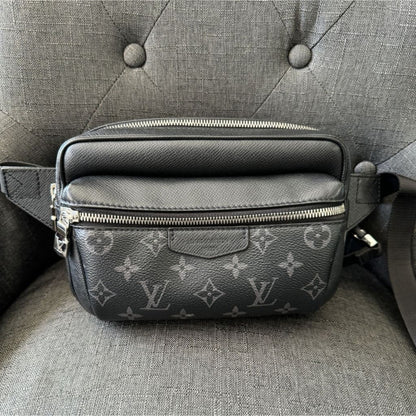 LOUIS VUITTON Outdoor BumBag Monogram Eclipse Taigarama - Black / Leather