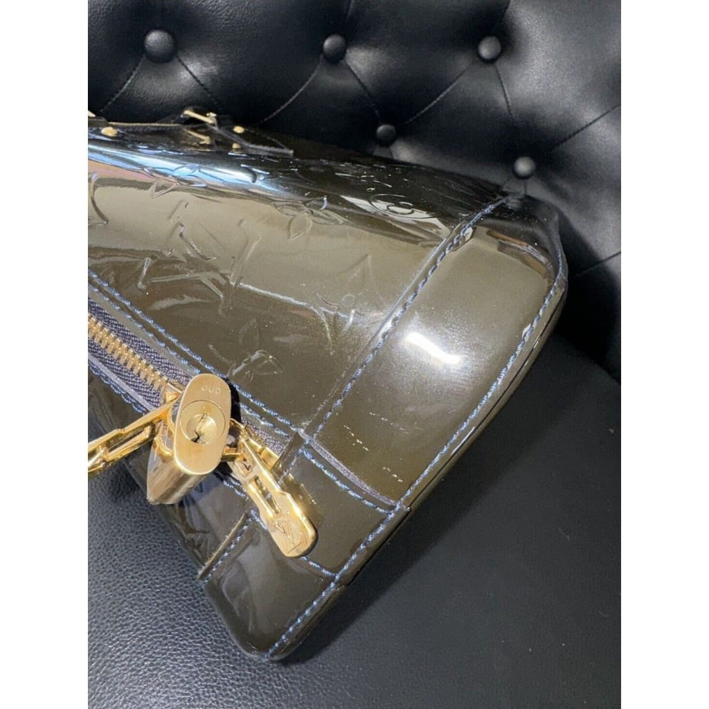 LOUIS VUITTON RARE Bleu Infini Vernis Alma PM (MSRP $2,330) - PM / Patent Leather / Top Handle Bag