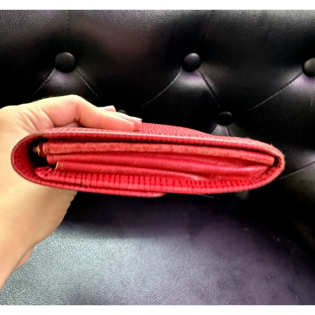 LOUIS VUITTON Red Epi Sarah Long Wallet (MSRP $825) - Red / Leather / wallet