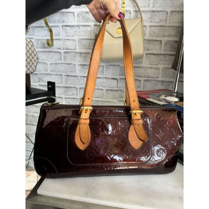 Louis Vuitton Rosewood Avenue Amarante Burgundy Vernis - Burgundy / coated canvas / shoulder bag