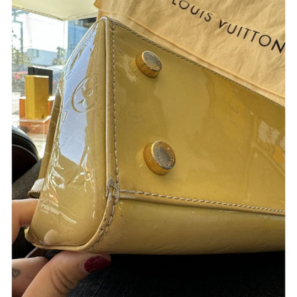 Louis Vuitton Yellow Vernis MM Brea Bag With Crossbody Strap & Dustbag - MM / Yellow / Leather