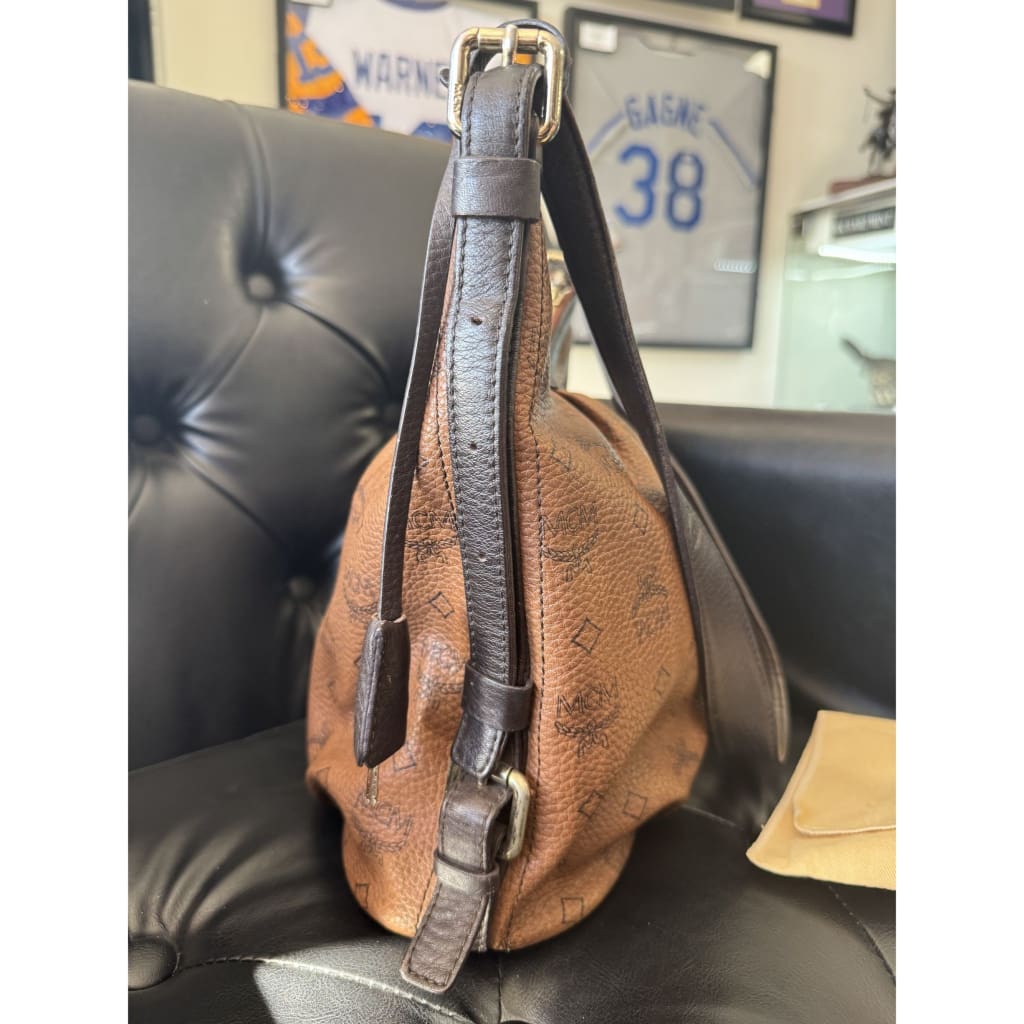 MCM Visetos Hobo Bag - Brown / Leather / zip