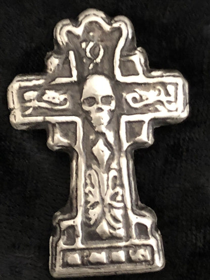 1.5 ozt MK BarZ "SKULL Cross" Bar .999 Fine Silver - MK BARZ AND BULLION