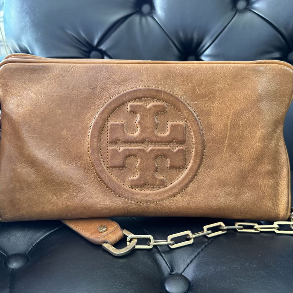 Tory Burch Tan Leather Shoulder Bag Clutch - tan / Leather / Flap