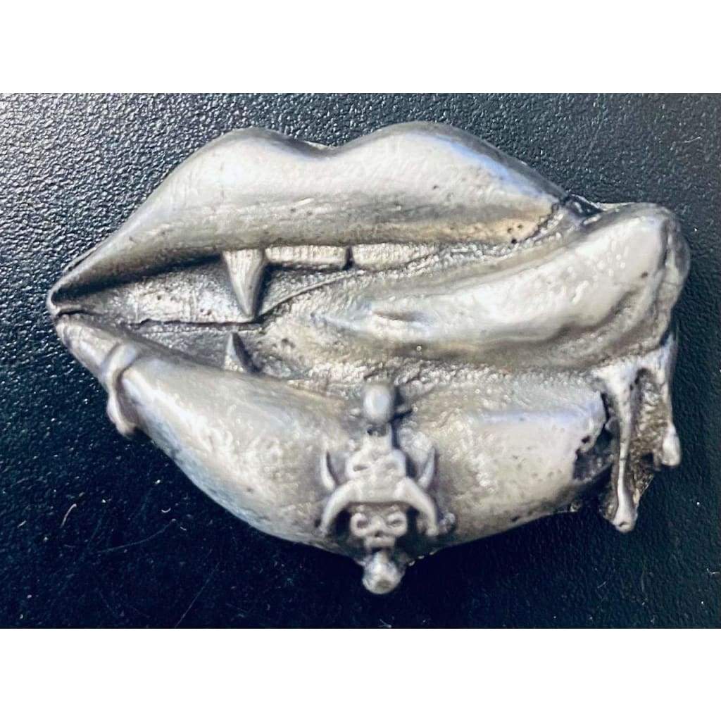 1.3 Troy Oz MK BarZ Vampire Lips 2D Sand Cast Relief.999 FS