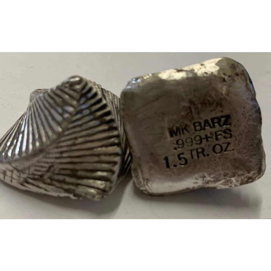 1.5 Oz MK BarZ Stacked Antiqued Pyramid Swerving Hand Poured.999 FS