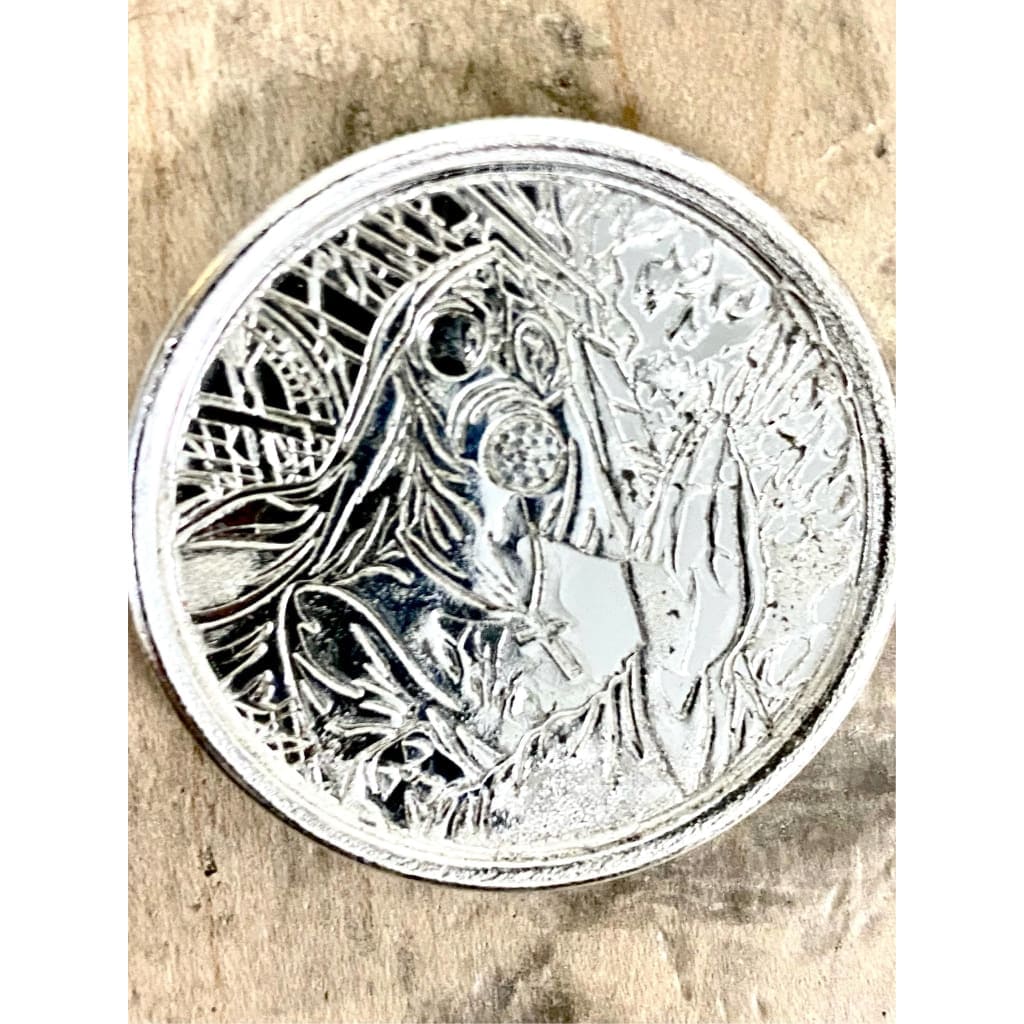 1 Troy ounce 999 fine silver gas mask girl pressed round