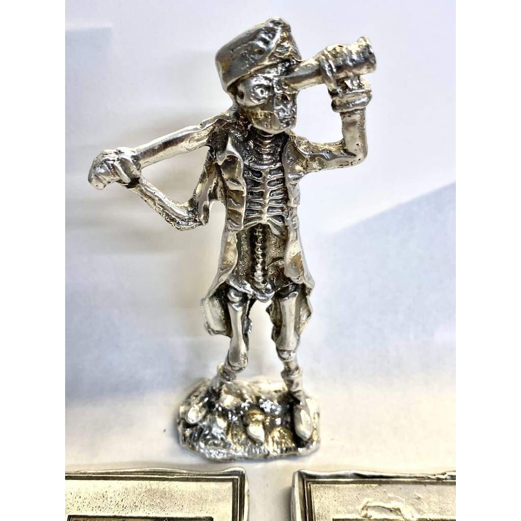3.5 Ozt MK BarZ Drunken Pirate statue.999 fine silver