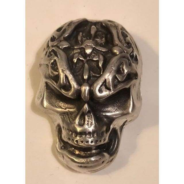 4 Oz MK BarZ Sinister Skull“ Hand Poured.999 FS Bar